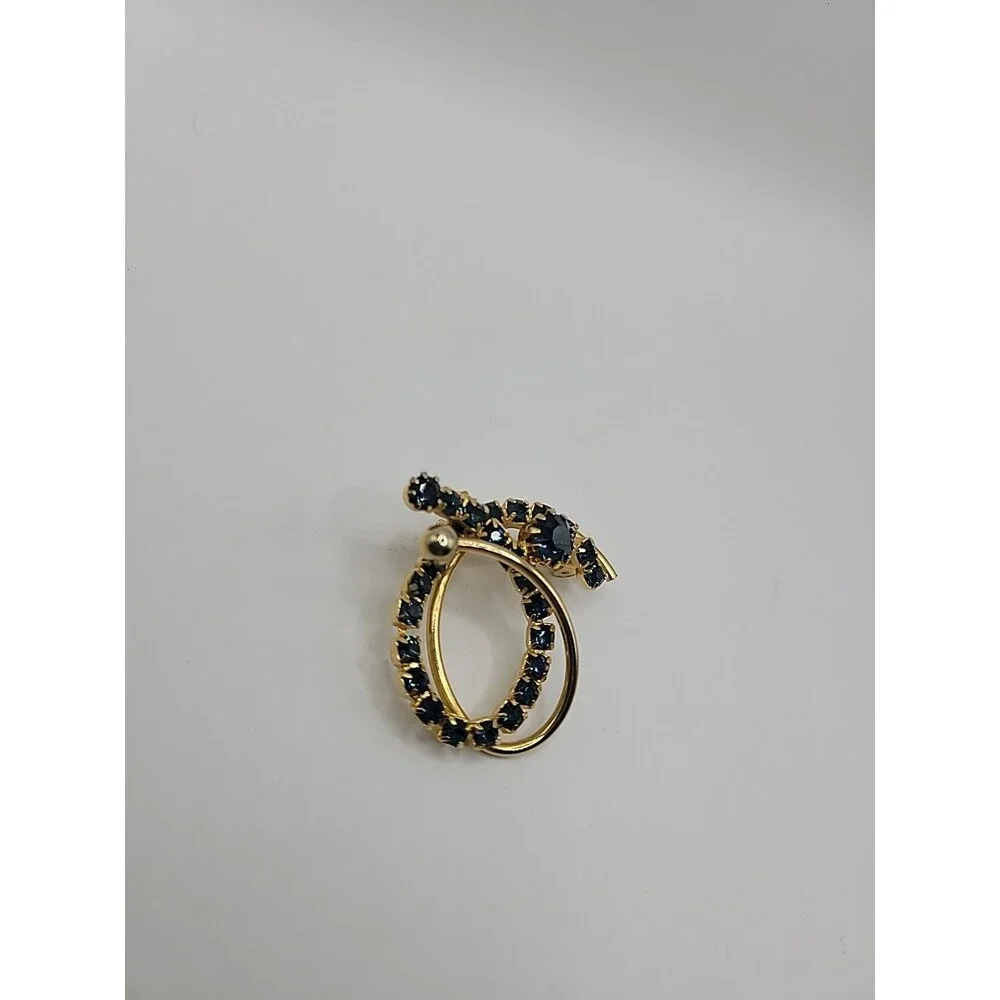Blue Rhinestone Brooch Gold Tone Circle Swirl Vintage Style‎ Sapphire Color Pin